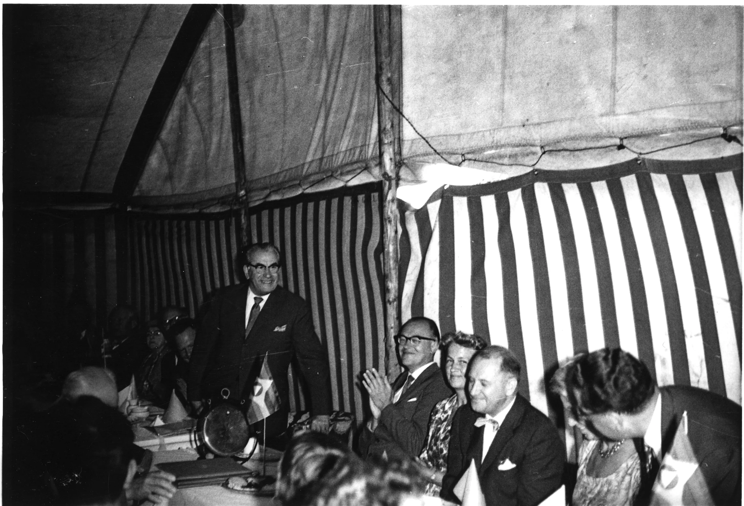 Martinus 70 år fødselsdag den 11.08.1960 fejres i Kosmos Ferieby, nu Martinus Center Klint.