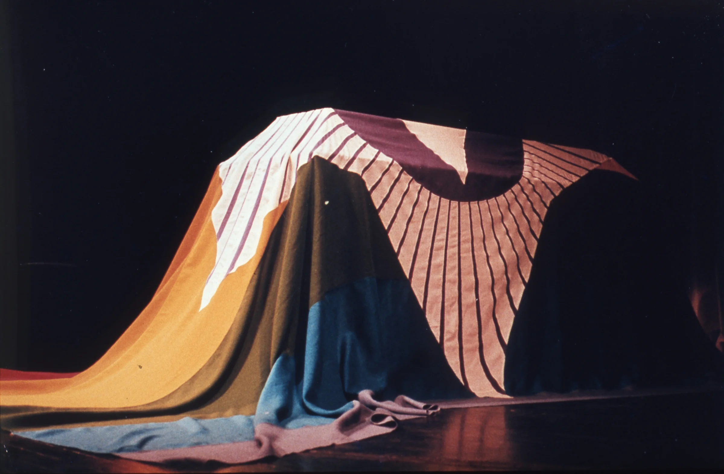 Den 29.03.1980 blev Martinus bisættelse afholdt i Tivolis Koncert sal.