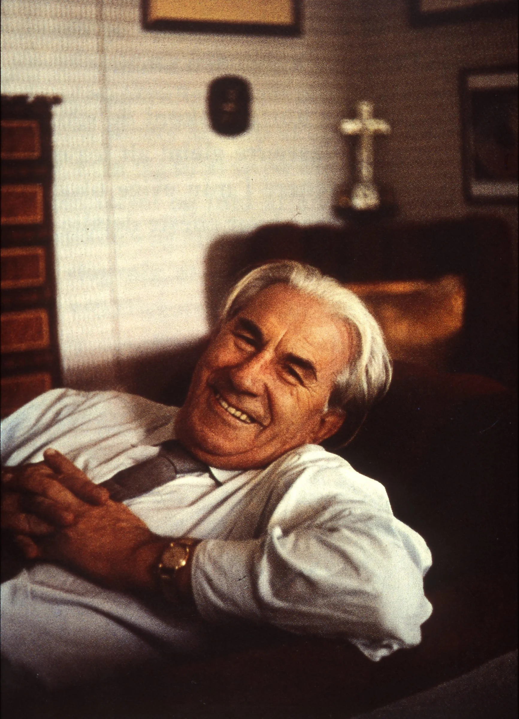 Martinus (1890-1981) afslappet hjemme på Mariendalsvej 96. www.martinus.dk